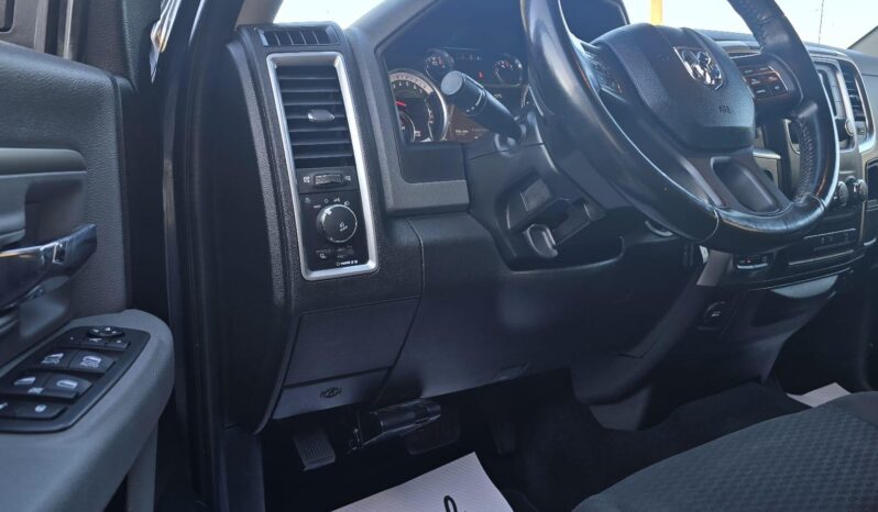 
								2019 Ram 1500 Classic Warlock 4×4 – Crew Cab 5’7” Box full									