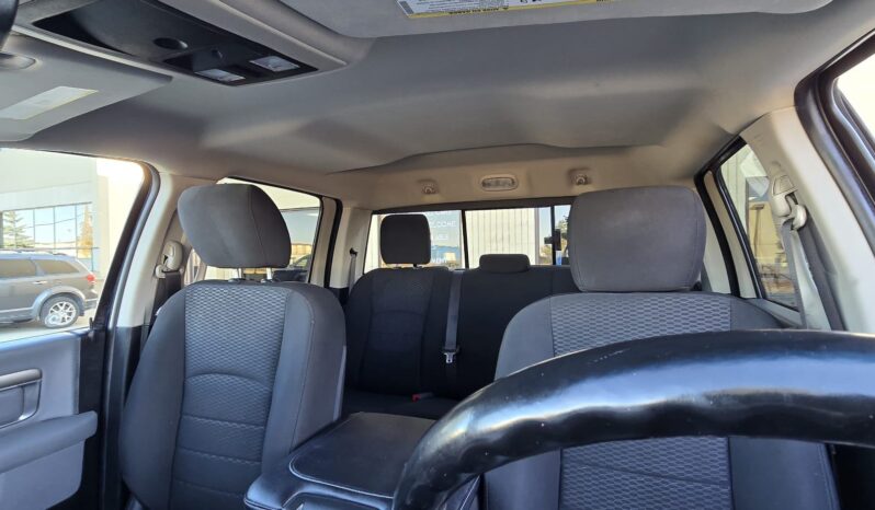 
								2019 Ram 1500 Classic Warlock 4×4 – Crew Cab 5’7” Box full									
