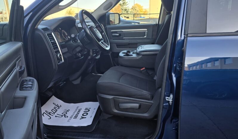 
								2019 Ram 1500 Classic Warlock 4×4 – Crew Cab 5’7” Box full									