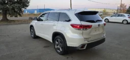 
										2019 Toyota Highlander Hybrid Limited AWD – 7 Passenger SUV full									