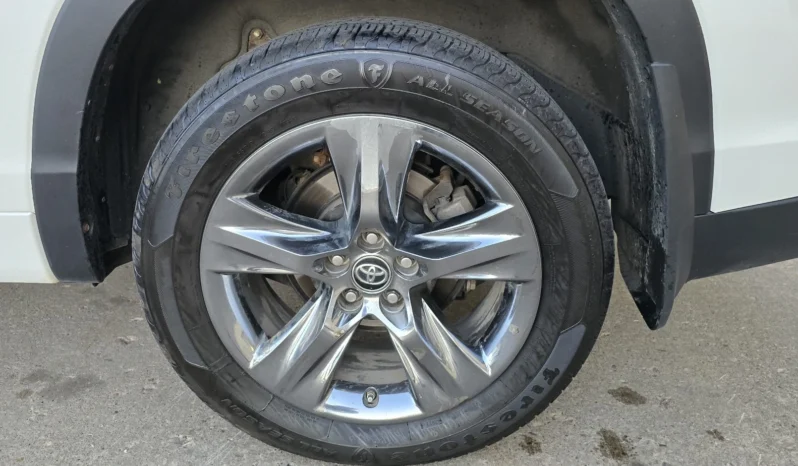 
								2019 Toyota Highlander Hybrid Limited AWD – 7 Passenger SUV full									