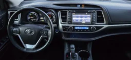 
										2019 Toyota Highlander Hybrid Limited AWD – 7 Passenger SUV full									