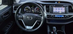 
										2019 Toyota Highlander Hybrid Limited AWD – 7 Passenger SUV full									