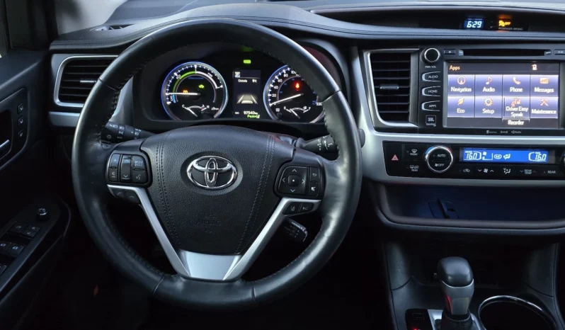 
								2019 Toyota Highlander Hybrid Limited AWD – 7 Passenger SUV full									