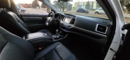 
										2019 Toyota Highlander Hybrid Limited AWD – 7 Passenger SUV full									