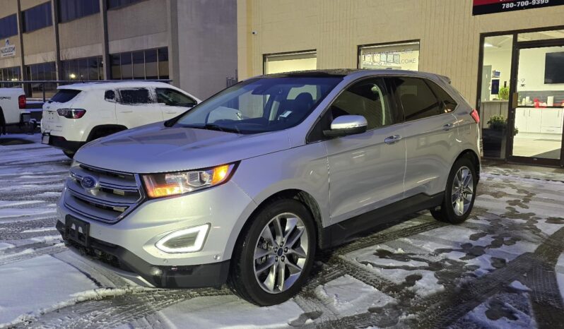 
								2015 Ford Edge Titanium AWD • 3.5L V6 • Panoramic Roof • No Accidents full									