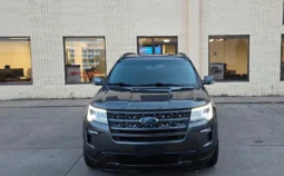 
										2018 Ford Explorer XLT 4WD V6 Leather 6-Passenger full									