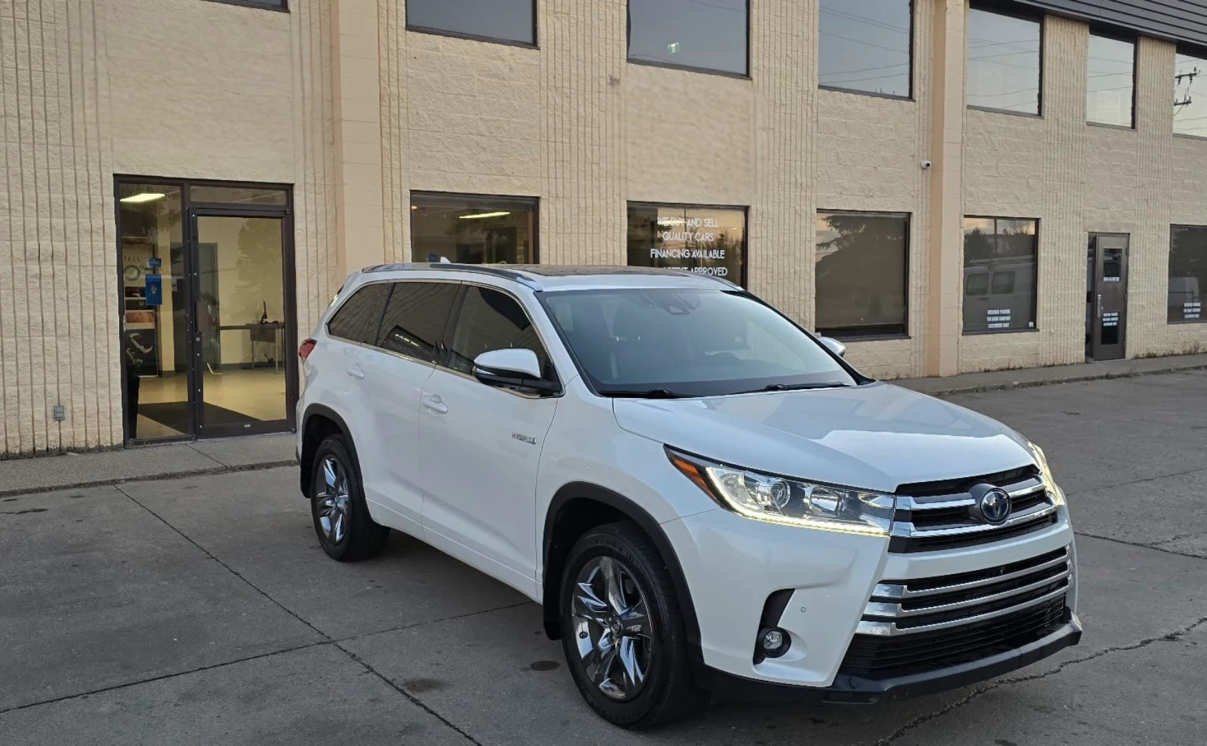2019 Toyota Highlander Hybrid Limited AWD 7-Passenger