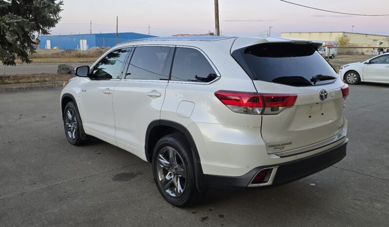 
								2019 Toyota Highlander Hybrid Limited AWD 7-Passenger full									