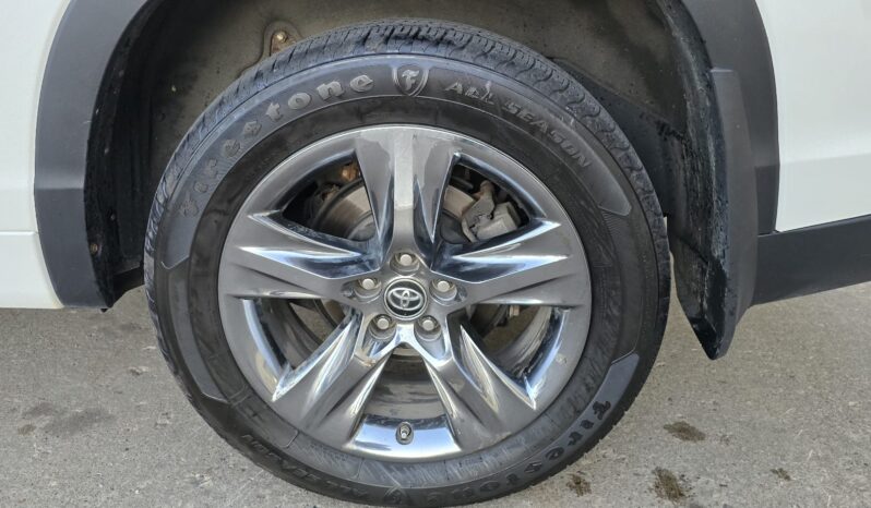 
								2019 Toyota Highlander Hybrid Limited AWD 7-Passenger full									