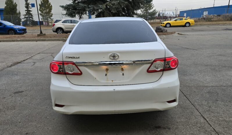 
								2012 Toyota Corolla CE • 1.8L • Automatic • Reliable Sedan full									