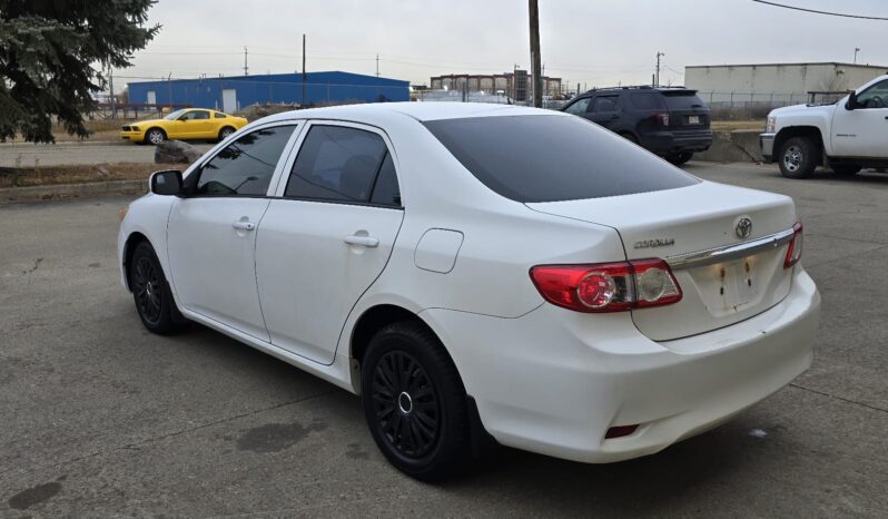 
								2012 Toyota Corolla CE • 1.8L • Automatic • Reliable Sedan full									