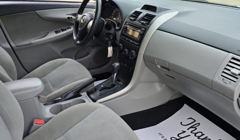 
								2012 Toyota Corolla CE • 1.8L • Automatic • Reliable Sedan full									