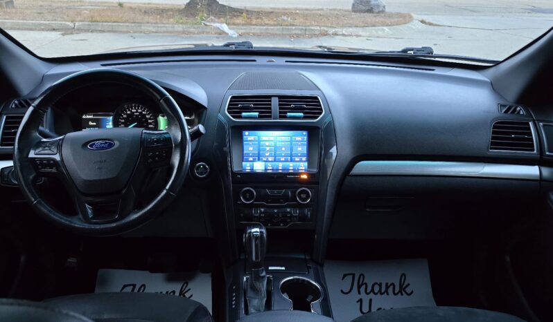 
								2018 Ford Explorer XLT 4WD V6 Leather 6-Passenger full									