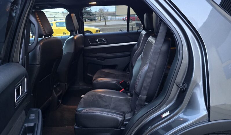 
								2018 Ford Explorer XLT 4WD V6 Leather 6-Passenger full									