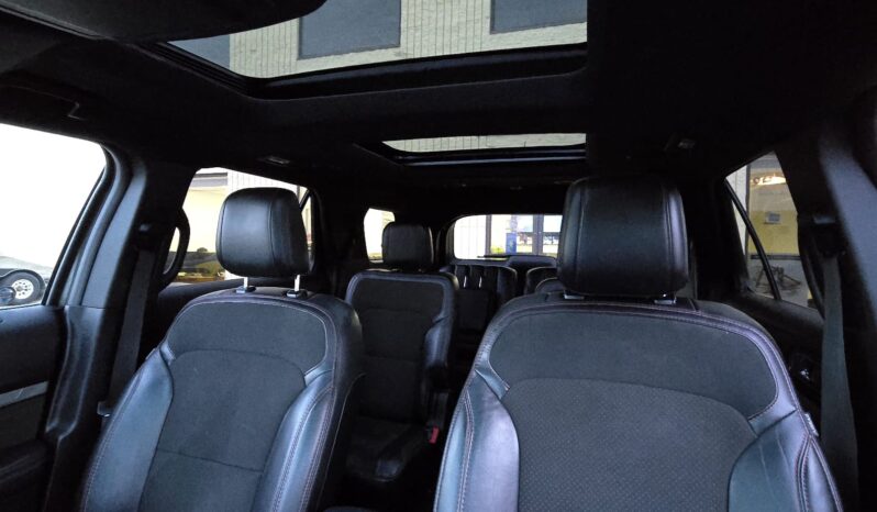 
								2018 Ford Explorer XLT 4WD V6 Leather 6-Passenger full									