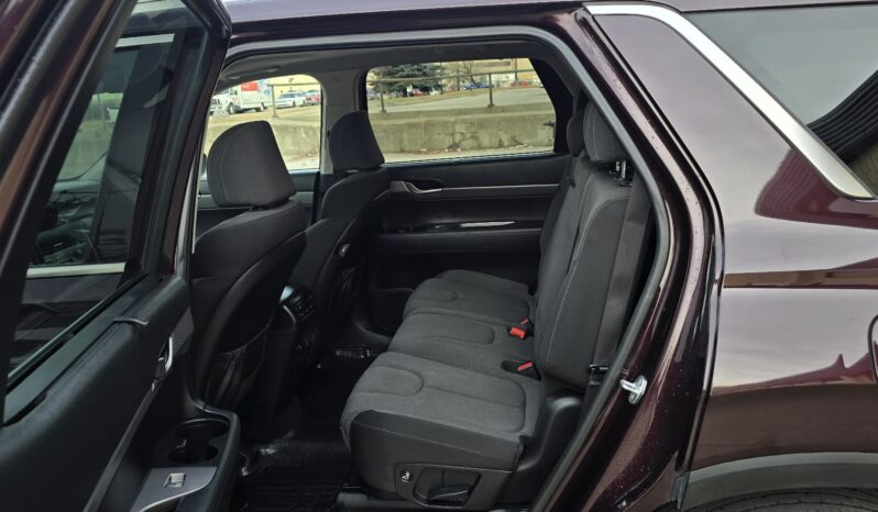 
								2021 Hyundai Palisade Preferred AWD • 8-Seater • V6 SUV full									