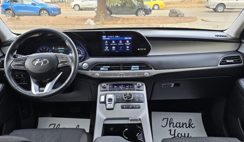 
								2021 Hyundai Palisade Preferred AWD • 8-Seater • V6 SUV full									