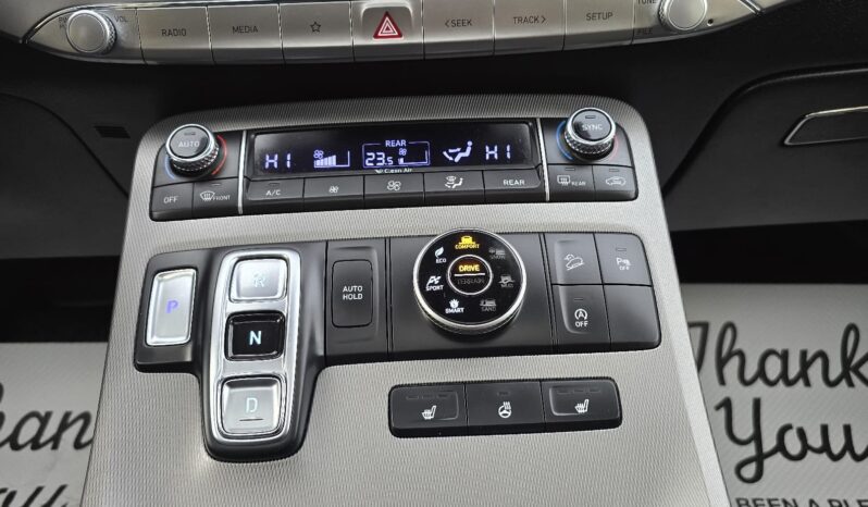 
								2021 Hyundai Palisade Preferred AWD • 8-Seater • V6 SUV full									