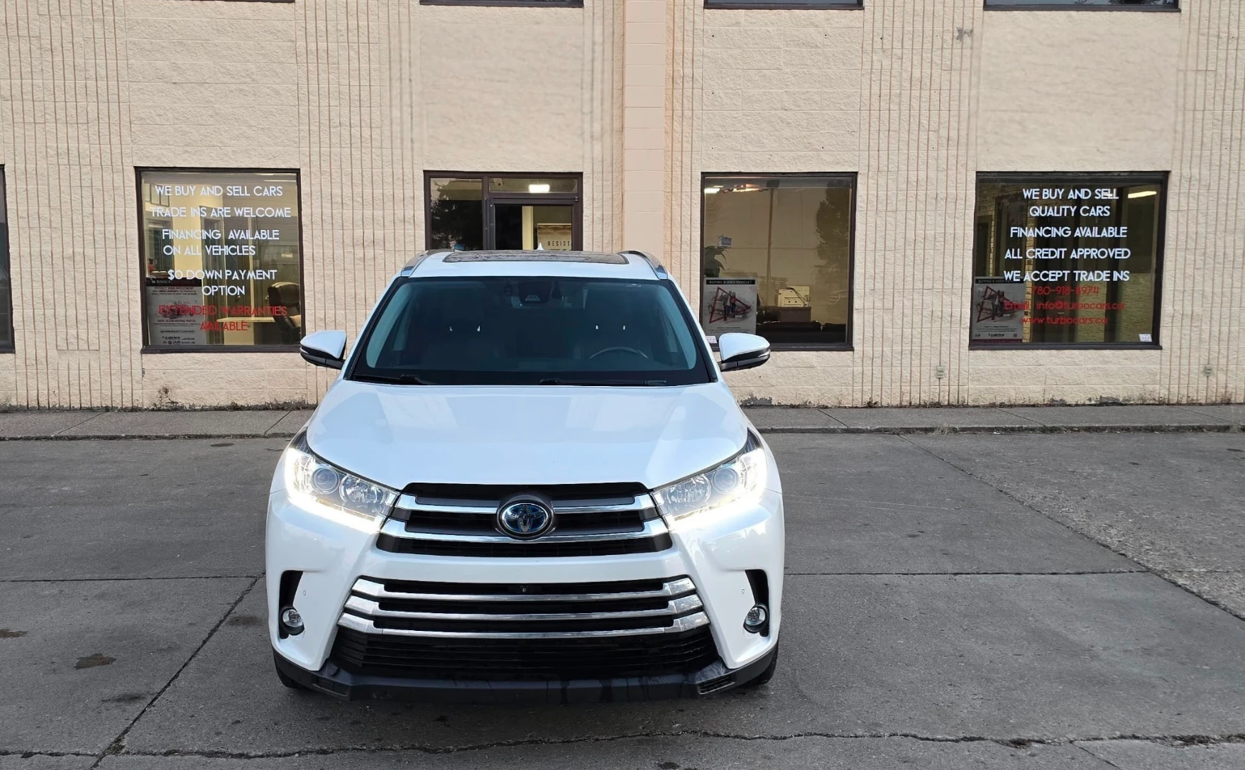 2019 Toyota Highlander Hybrid Limited AWD 7-Passenger